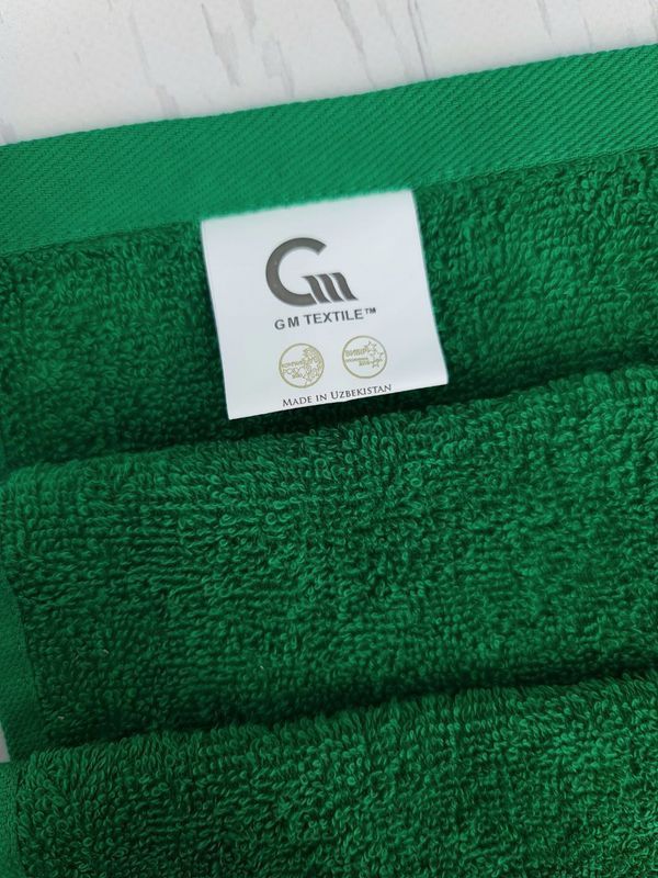 Фото Однотонное полотенце махровое GM Textile