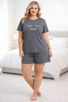Фото Пижама футболка с шортами Батал Goodnight